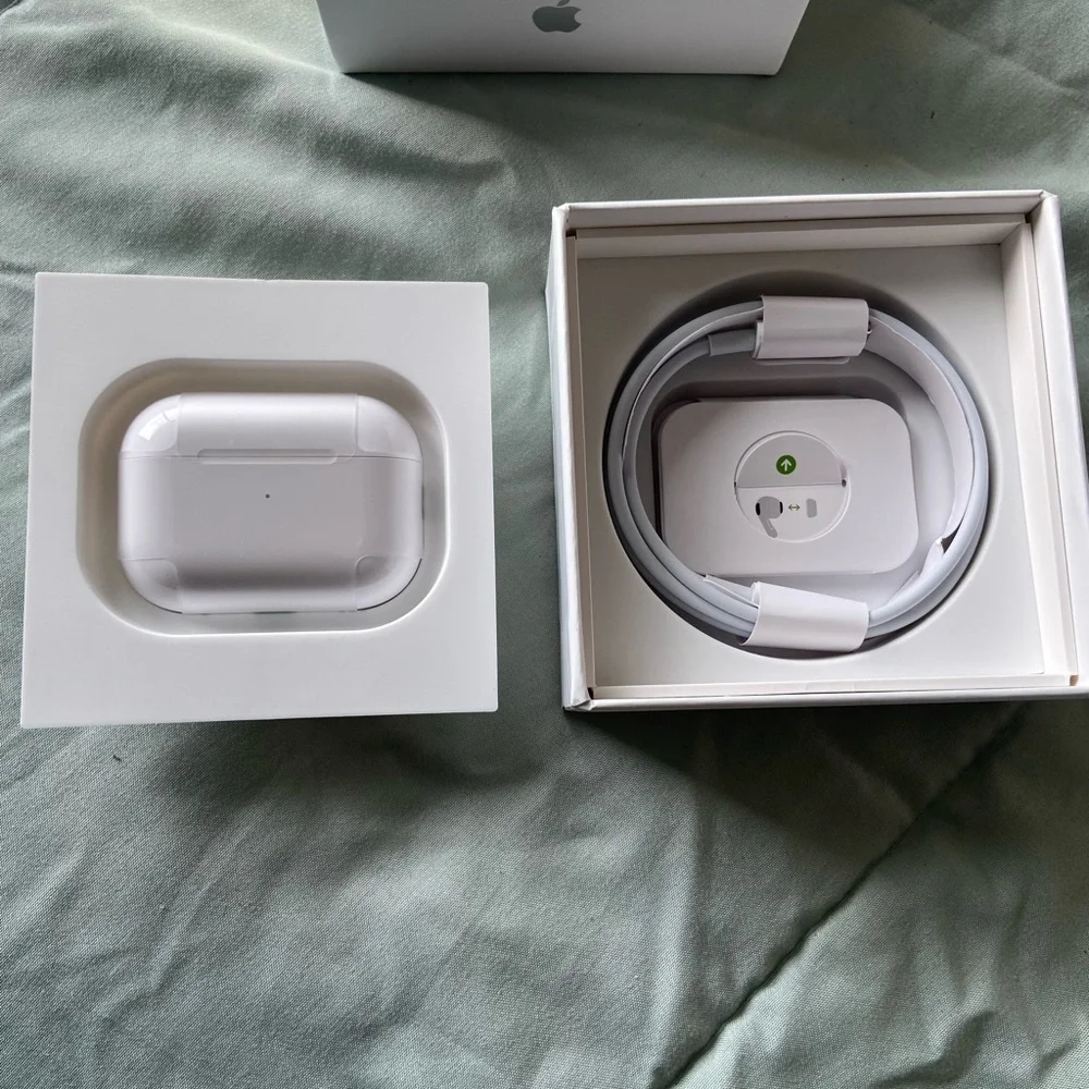 Apple airpods pro